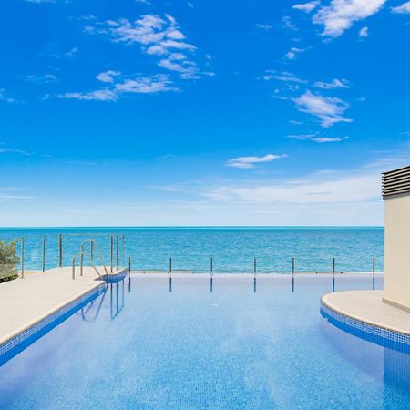 Splendid View Cosmo Beach Between Cancelada And Estepona Exterior photo